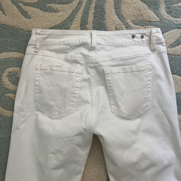 CAbi White Flare Wide Leg Jeans - Picture 7 of 7